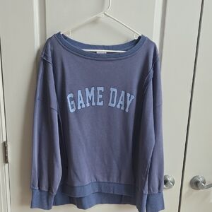 Le Lis Graphic Sweatshirt